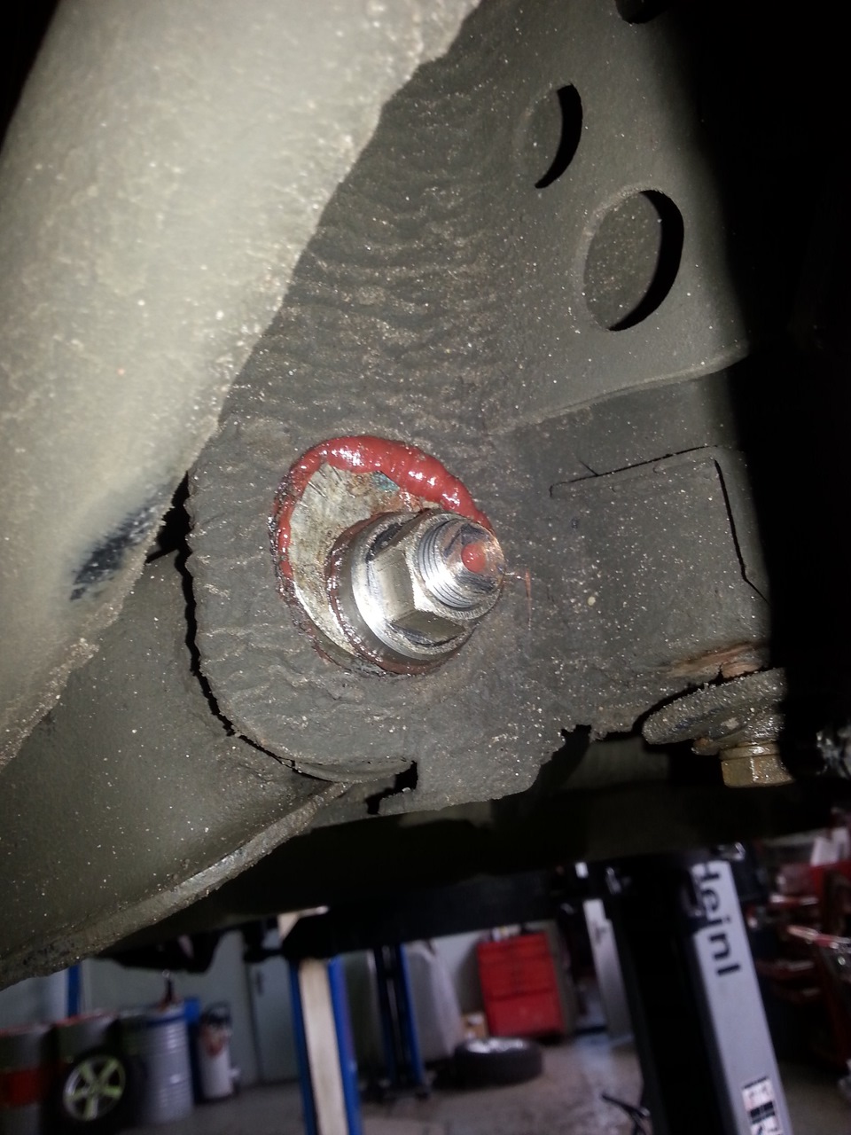 Фото в бортжурнале Mitsubishi Pajero (4G)