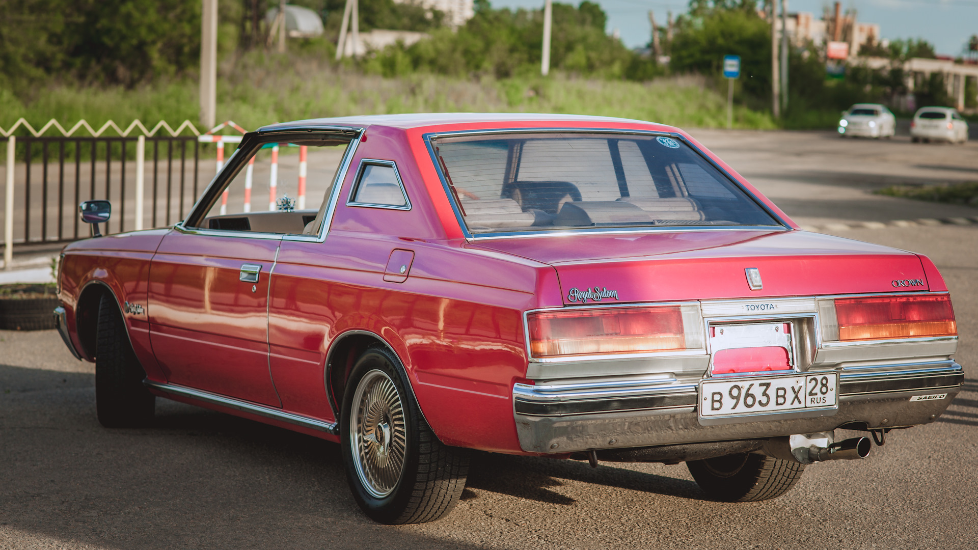 Toyota Crown s70