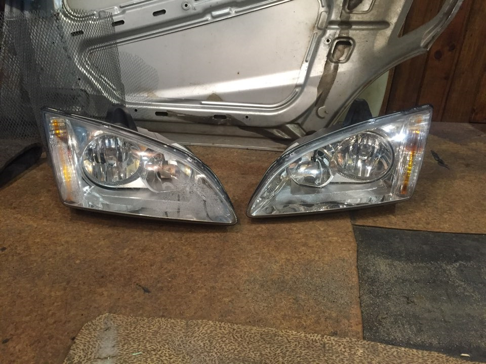 Доработка фар ч.1 — Ford Focus II Hatchback, 1,8 л, 2006 года ...