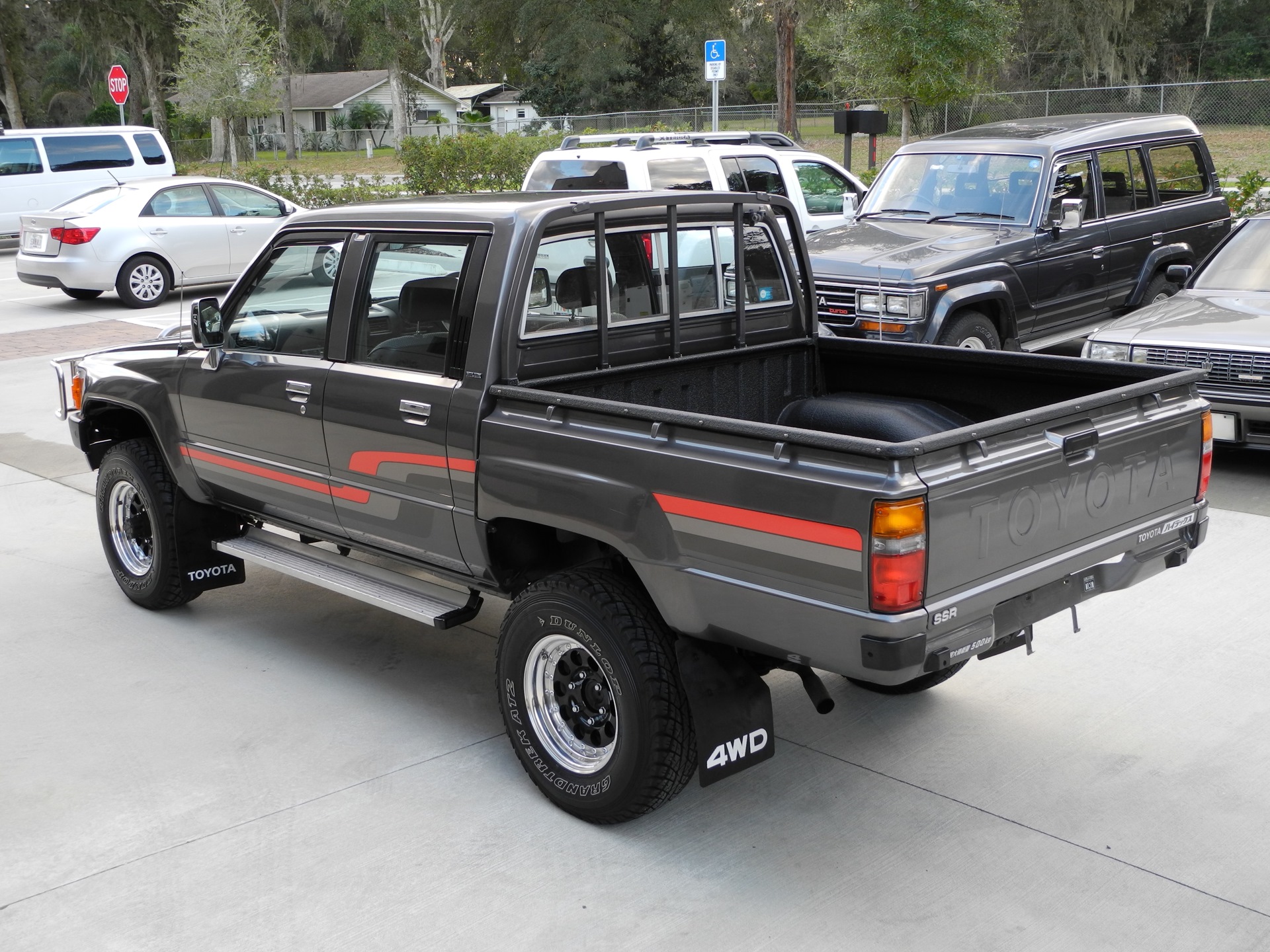 Toyota Hilux 1997. Краун джип. Хайлюкс ЛН 65 Ц. Toyota Crown Jeep.