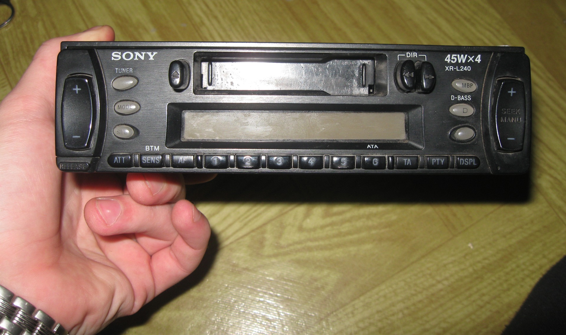 Телевизор sony xr 55x90l. Кассетная автомагнитола Sony XR 210. Кассетная автомагнитола Sony XR. Кассетная автомагнитола Sony XR-4. Sony XR l210 автомагнитола.