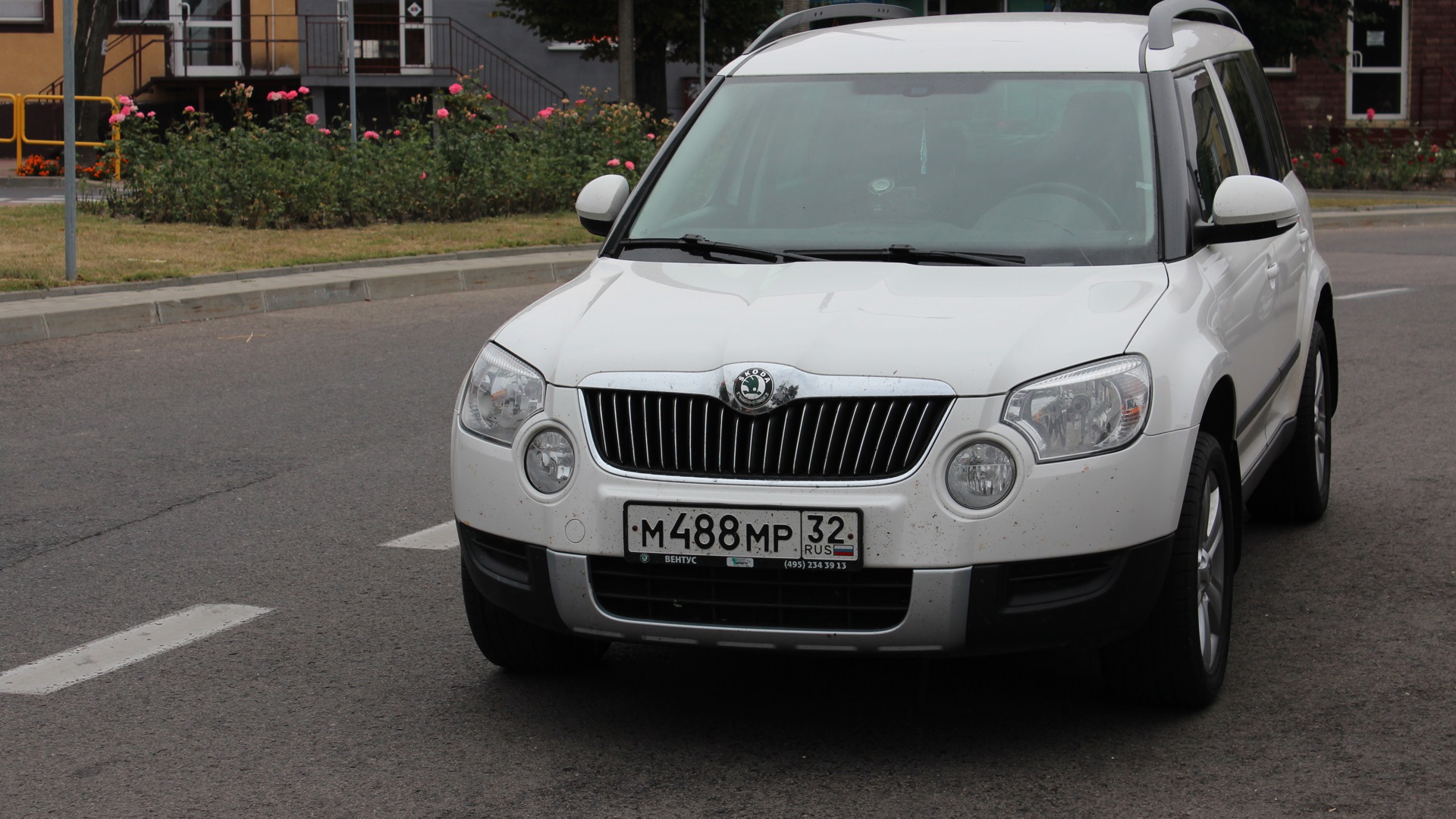 Отзывы йети 1.2. Skoda Yeti 2010. Шкода Йети 1.2. Наклейки на авто Шкода Йети.