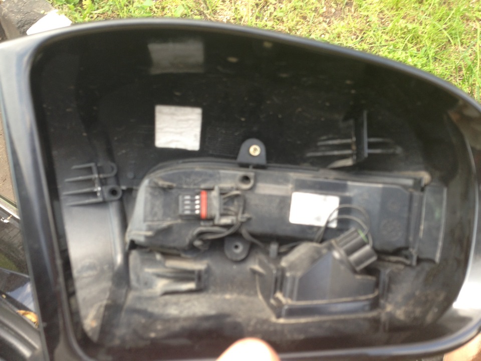 Замена поворотника в зеркале заднего вида — Mercedes-Benz E-class (W211 ...