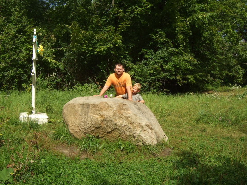 Село камень. Камень в Байловка Пичаевский район. Тамбов Байловка камень. Синь камень Байловка. Байловка 2-я Тамбовская область.