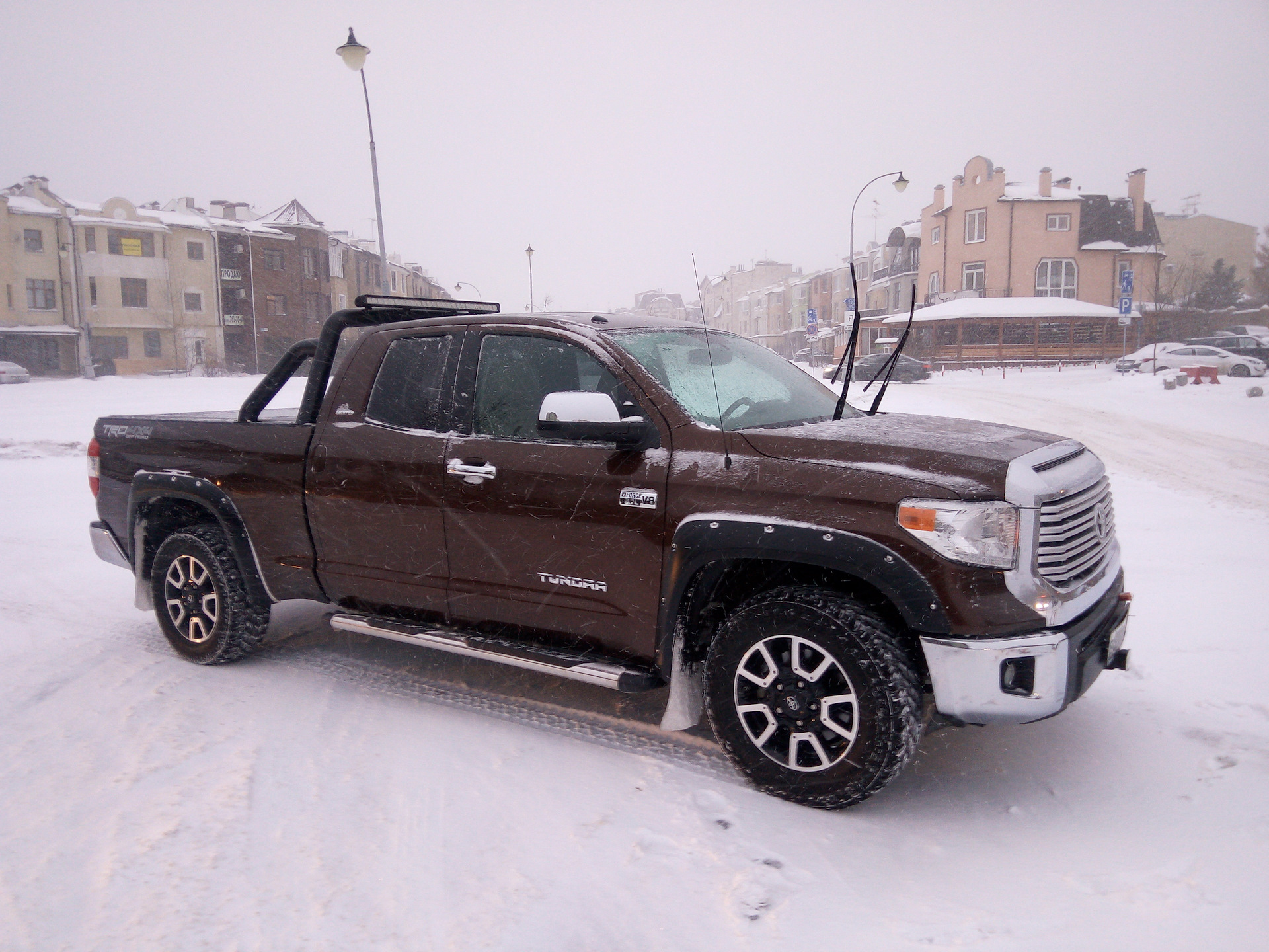 Тундра 19. Toyota Tundra III. Тойота тундра 2014 года. Toyota Tundra Snow. Toyota Tundra Winter.