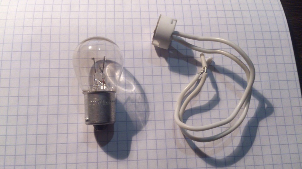 § 8. Галогеновые лампы в фонари заднего хода — Opel Vectra B, 2 л, 1997 ...