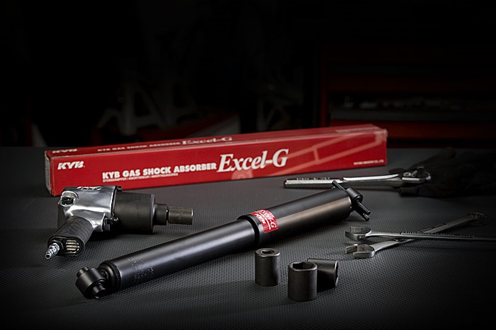 Kayaba excel g на ниву. 4396b18s 960. Kayaba excel g на ниву фото. Kayaba excel g на ниву-4396b18s 960. картинка Kayaba excel g на ниву. картинка 4396b18s 960. Замена амортизаторов требовалась очень давно. Тем, что стояли на авто отроду лет 10, а то и больше. На передних уже вываливались втулки.