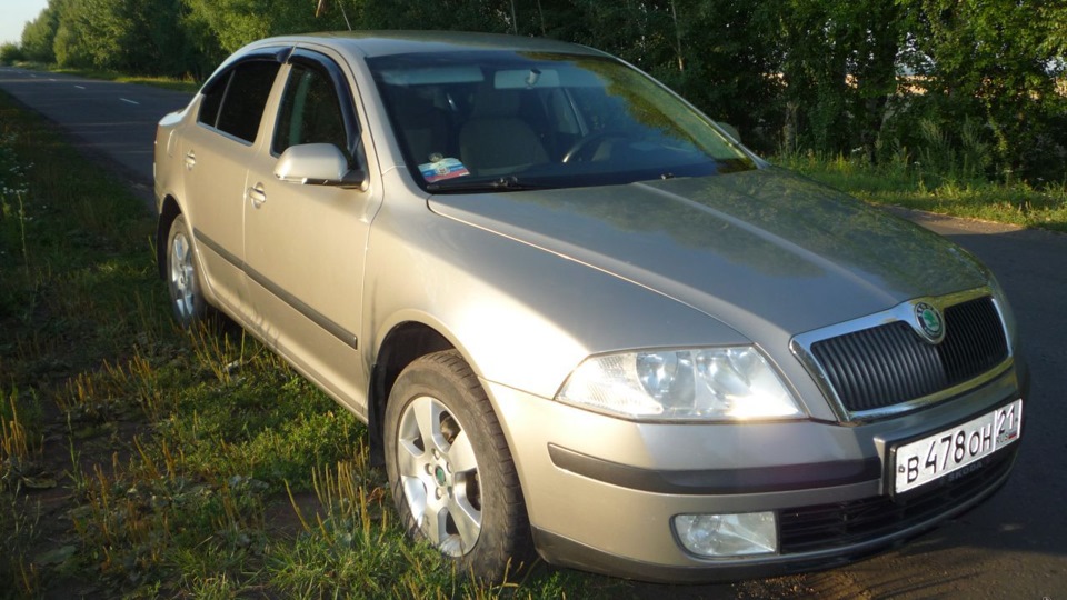Skoda Octavia FSI 1,6 (116 л.с.)