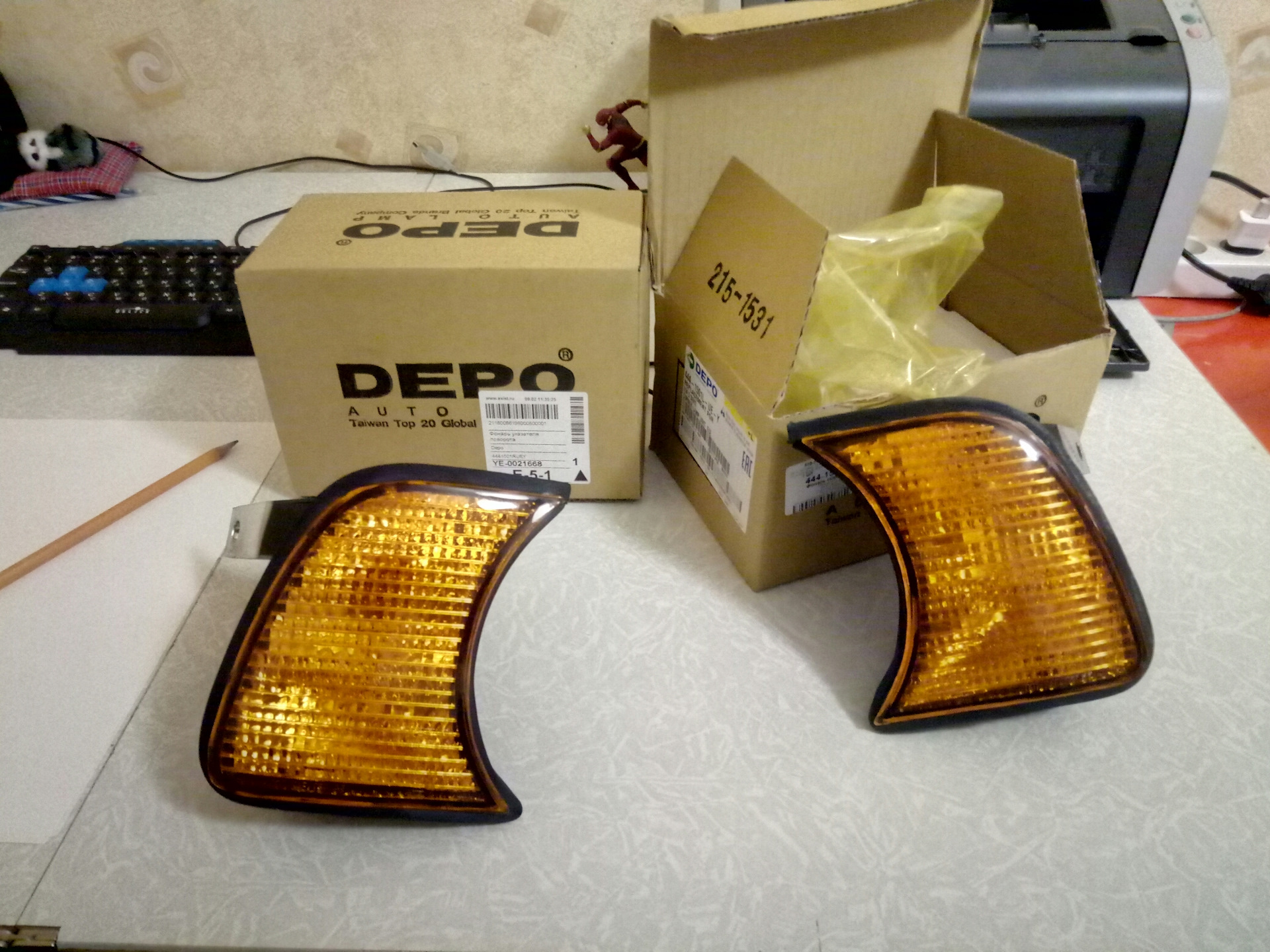 е34 передние поворотники оригинал. поворотники бмв е34. указатель поворота бмв е36. поворотники задние bmw e34. указатель поворота bmw e46.