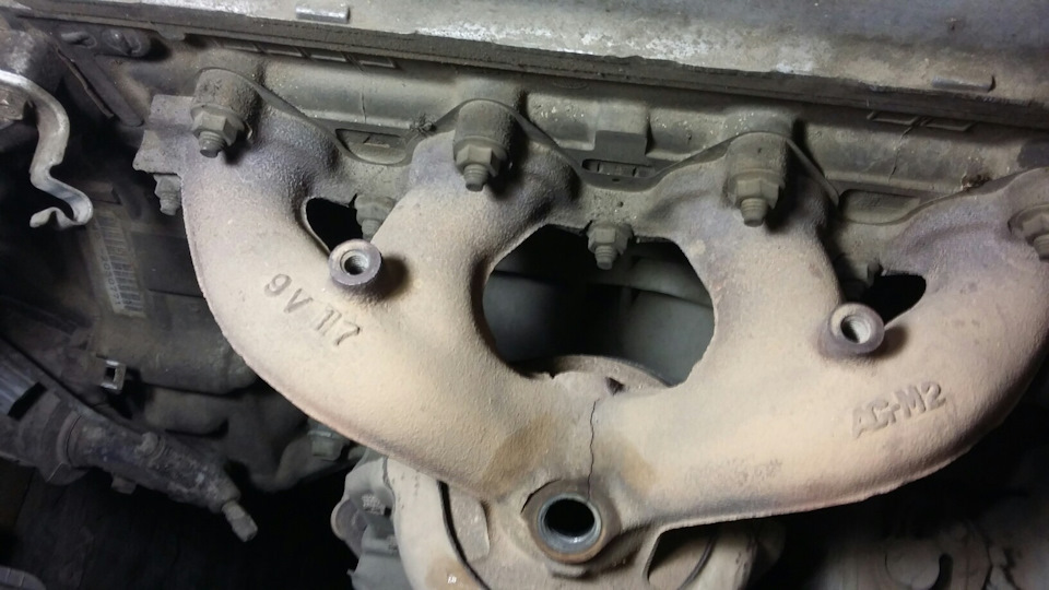 Треснул выпускной коллектор — Honda Civic Ferio (6G), 1,5 л, 1999 года ...