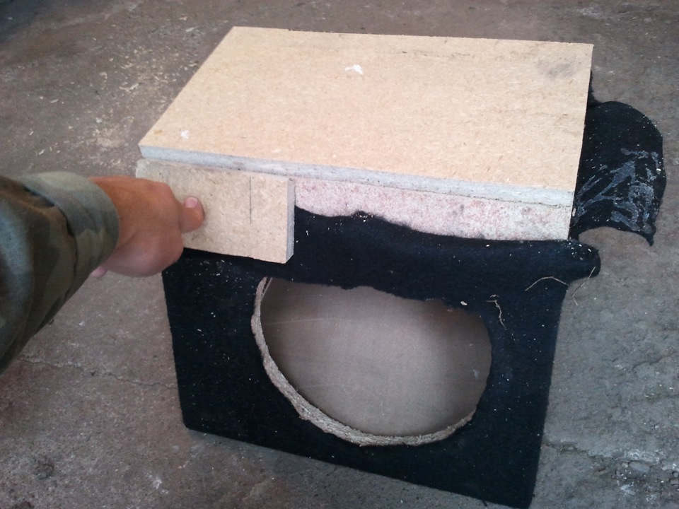 Короб под саб. — LADA 2107, 1,6 л., 2007 года | автозвук | DRIVE2