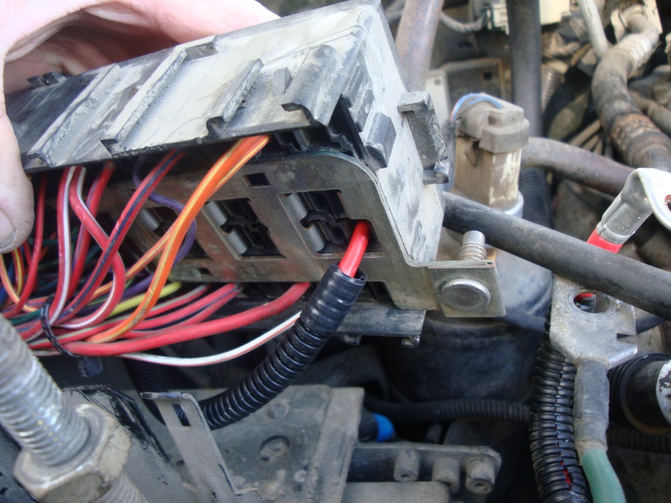 Подключение электровентилятора — Jeep Grand Cherokee (ZJ), 5,2 л, 1997 ...