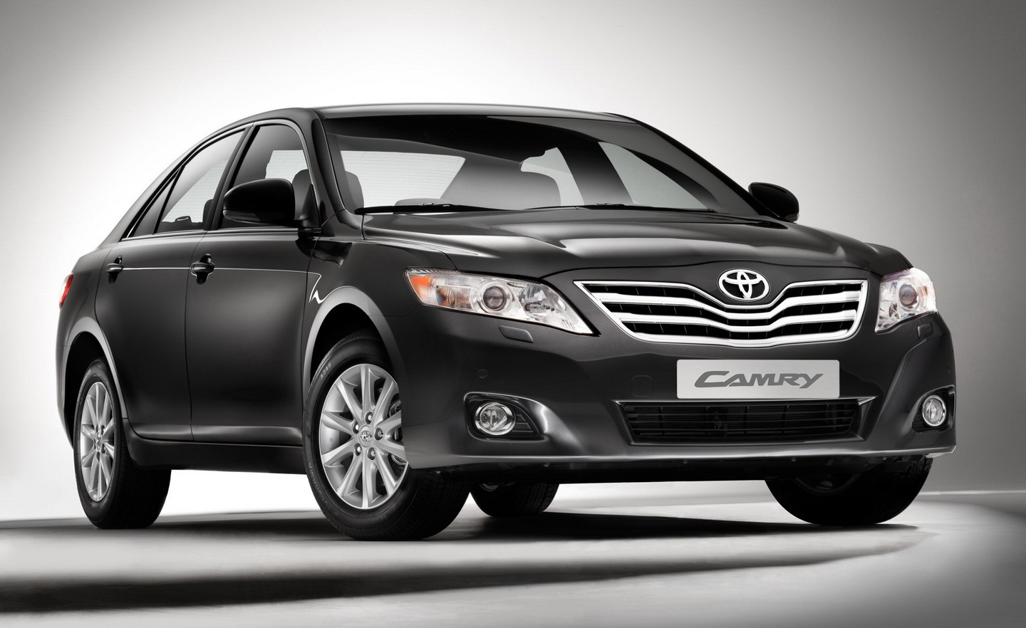 5 000 000 тенге: Camry или ES350? — DRIVE2