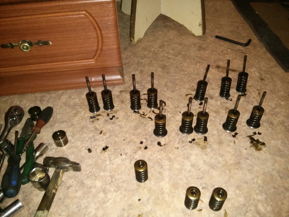 Случился п****ц, слетел ремень ГРМ — Toyota Carina E, 2 л, 1994 года ...