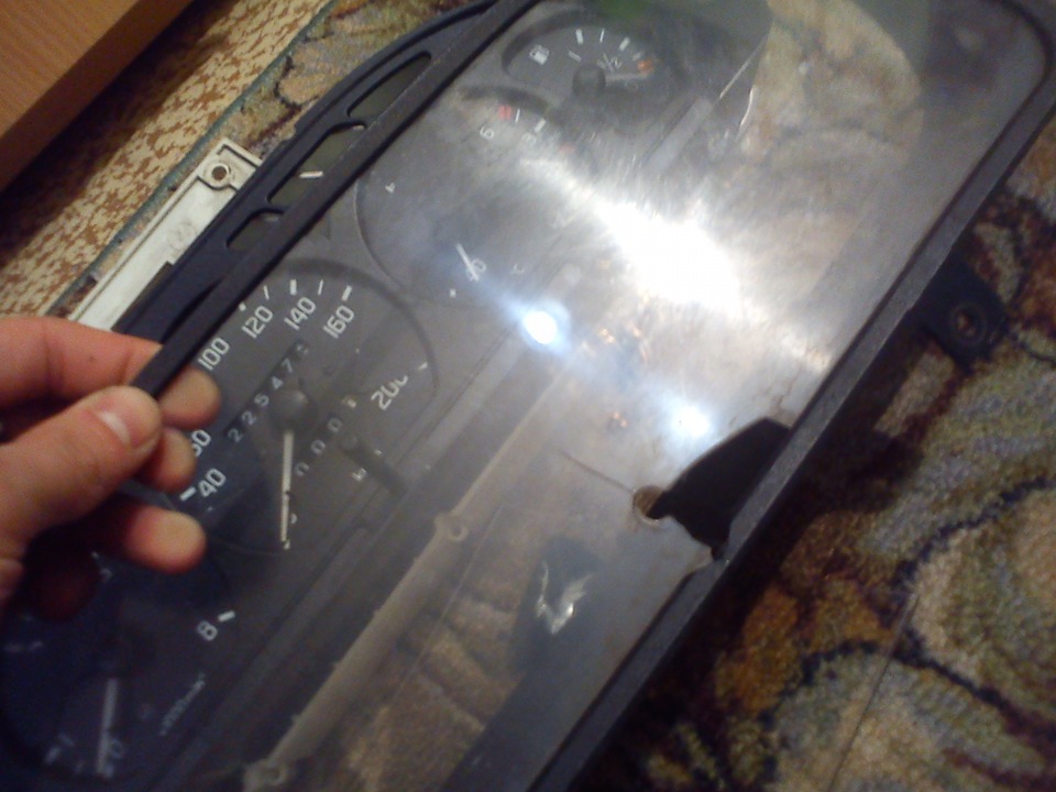 Стекло от приборки — ГАЗ 3110, 2,4 л., 2004 года | другое | DRIVE2