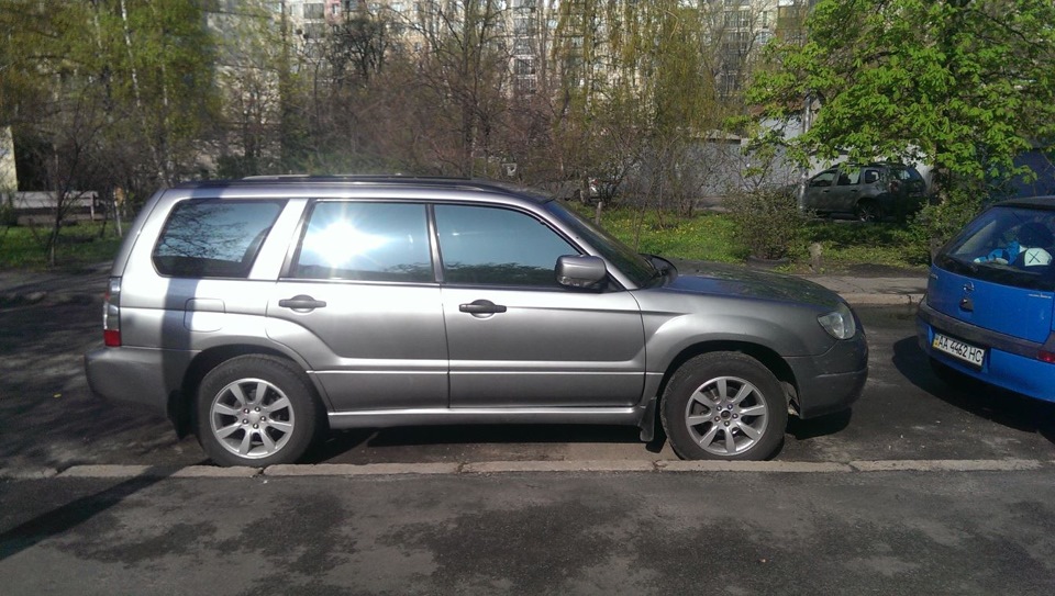 Накладки порогов, колпачек ступицы колесного диска. — Subaru Forester ...