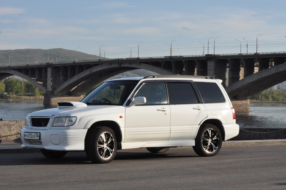 Forester 2001