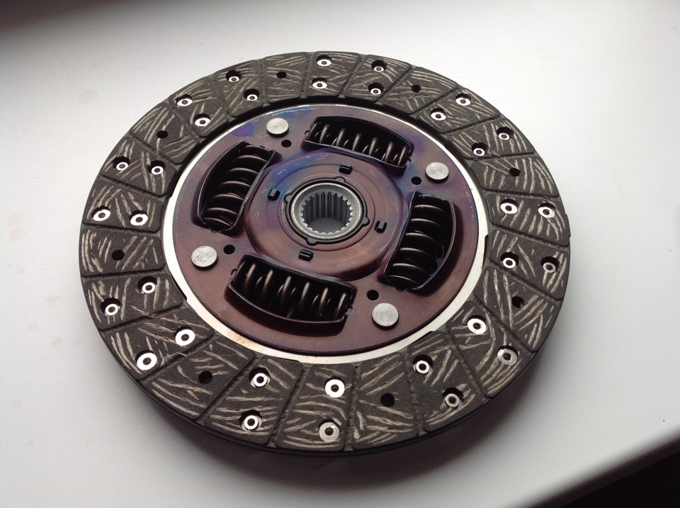 Диск сцепления valeo phc mz41. Сцепление мазда 6 gg. Сцепление мазда 6 gh. Диск сцепления на мазду. Диск сцепления mazda lf081 64 10а.