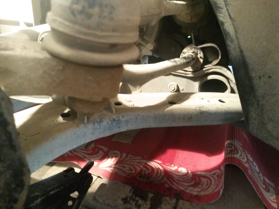 Замена резинок стабилизатора Акцент + замена колодок — Hyundai Accent ...