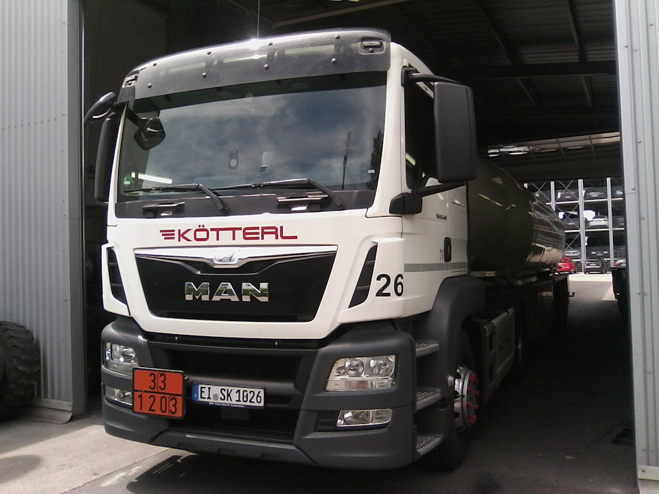 На шиномонтаже. — DRIVE2