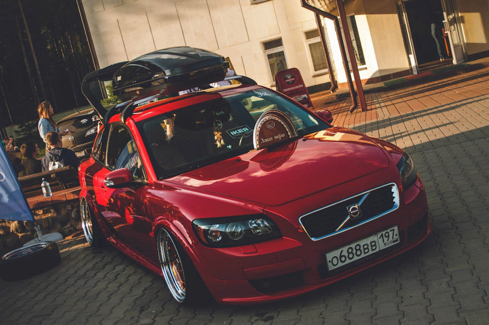 Volvo — Audi Cabriolet (B4)