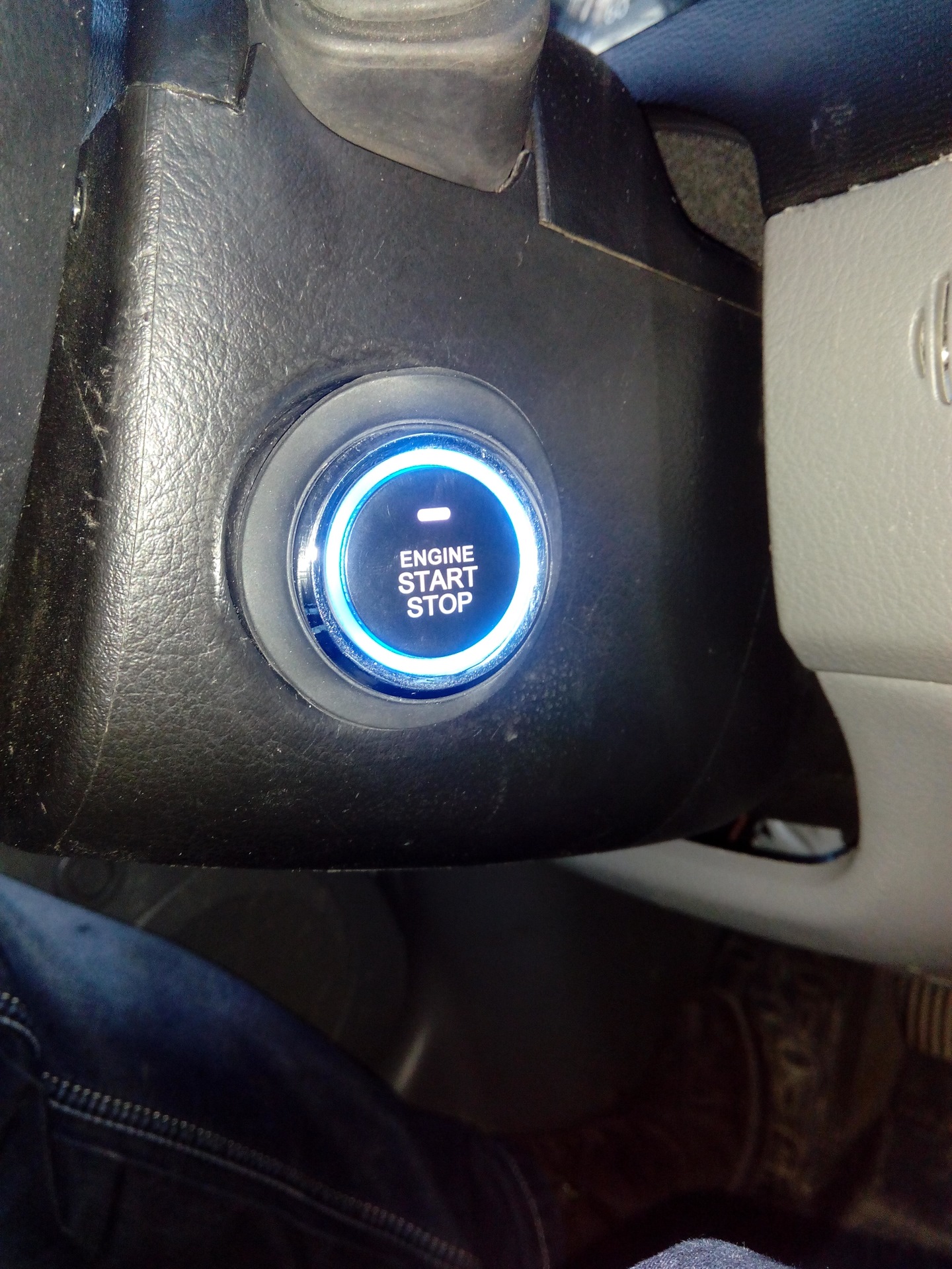 Кнопка перезагрузки на ноутбуке. Кнопка старт стоп fielder. Кнопка старт стоп honda fit gd 1. Перезагрузить ноутбук с клавиатуры. Не реагирует кнопка.