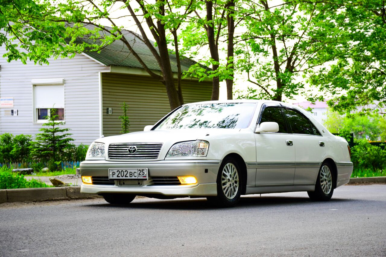 Тойота кроун замена. Toyota Crown s170. Тойота Краун 170. Тойота Краун s150. Toyota Crown Majesta s170.