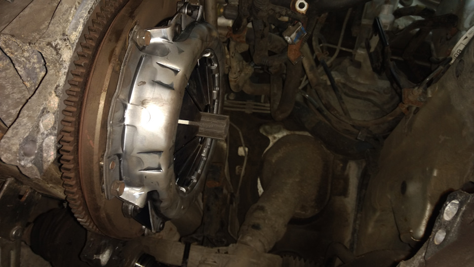 Замена сцепления Тойота Королла 1.6 — DRIVE2