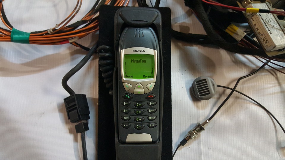 220 комплект. W220 Nokia 6210. Штатный телефон Мерседес w220 Siemens. Мерседес w220, телефон штатный. Штатный телефон w210.