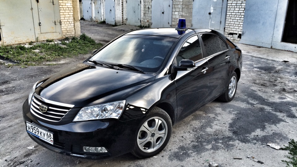 Geely Emgrand ec7 черный под мерс