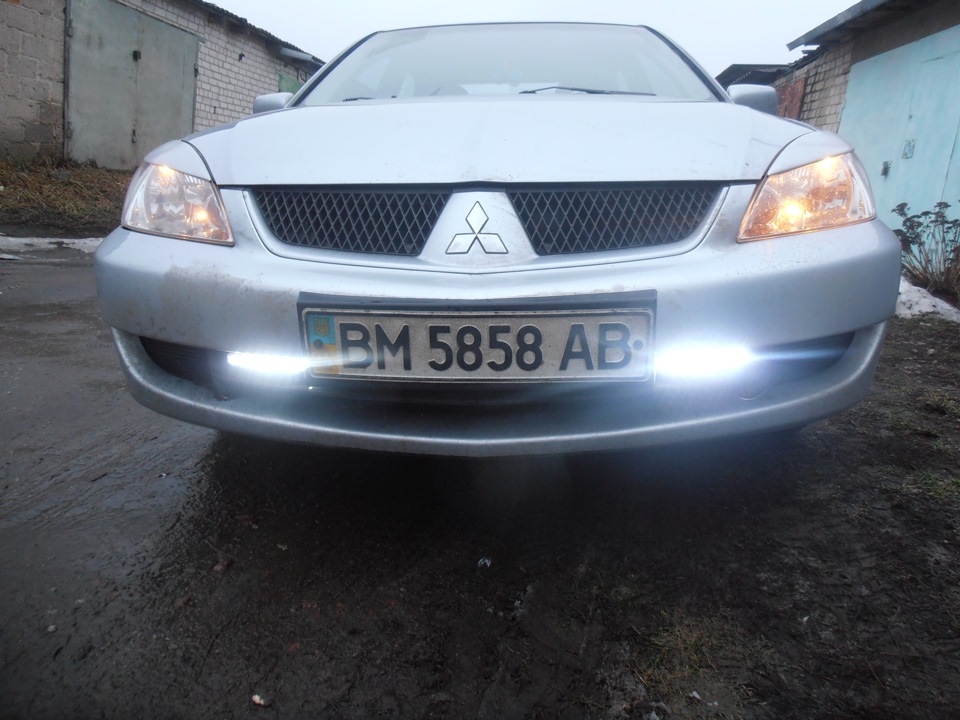Фары дневного света — Mitsubishi Lancer IX, 1,6 л, 2005 года | стайлинг ...