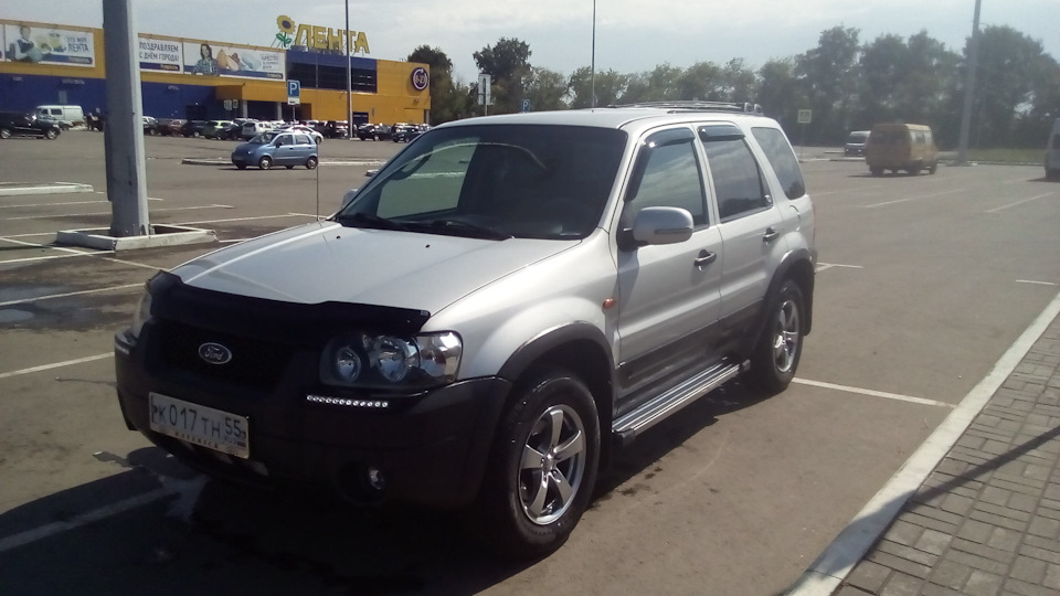 Форд маверик 2004 год. Ford Maverick 2.3 МТ, 2004,. Форд Маверик 2.3 2004 года. Форд Маверик серебристый. Фото СТС Форд Маверик 2.3.