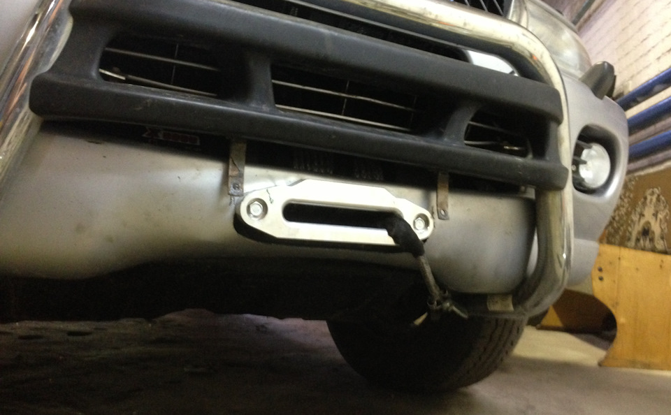 Установка лебедки — Mitsubishi Pajero Sport (1G), 2,5 л, 2008 года ...