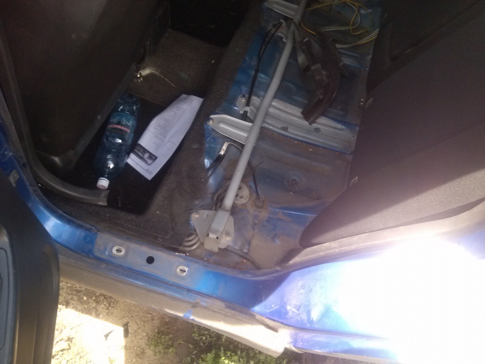 Установка усилителя на акустику — Subaru Impreza WRX (GD, GG), 2 л ...