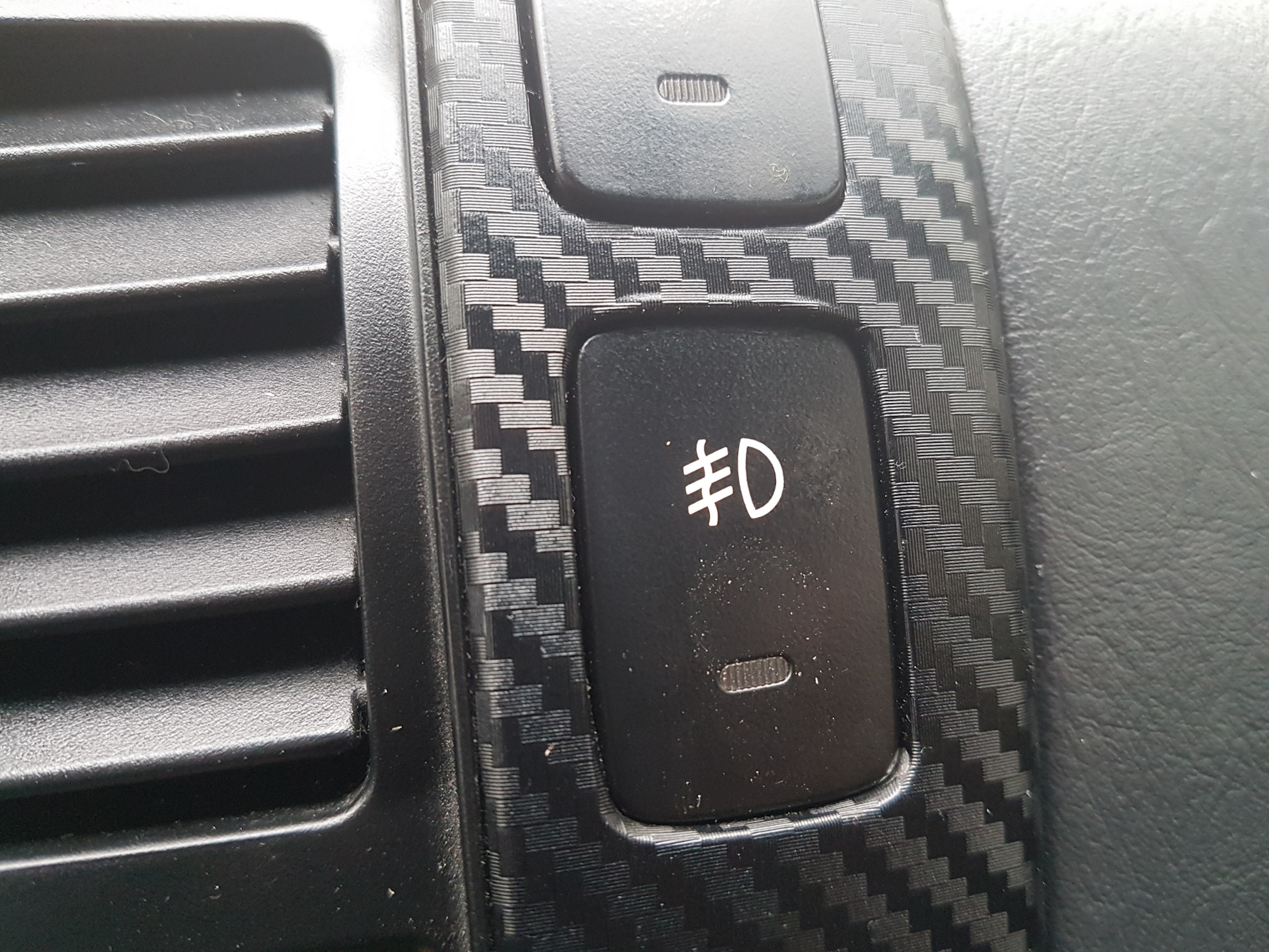 7. Кнопка хендай туксон 2008. Кнопка ручника hyundai tucson. 93710-j7ac0. Кнопка стеклоподъемника акцент задняя левая артикул.