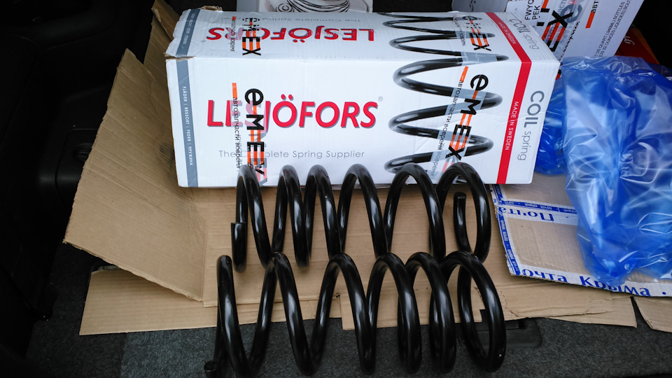 Фото в бортжурнале Mitsubishi Montero III (V60)