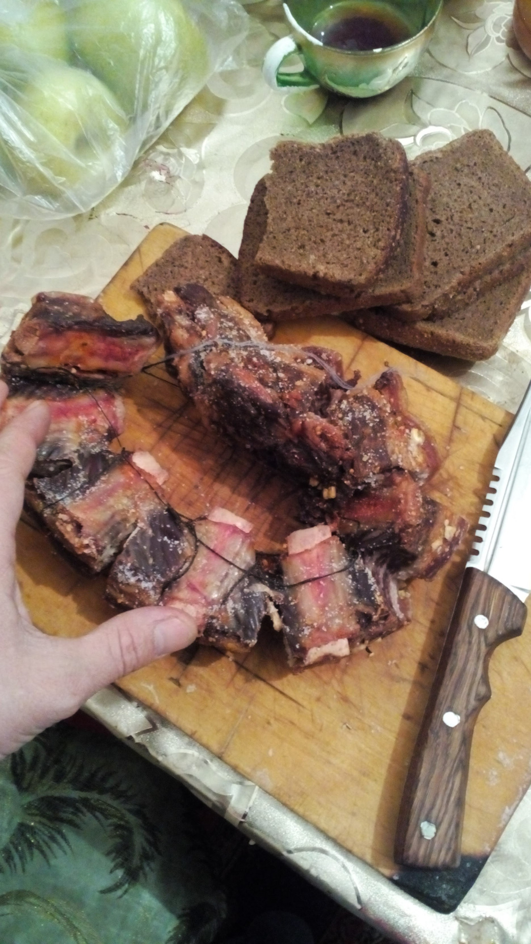 Казан кабоб. Мясо жареное на сковороде баранину. Как жарить конину. Как жарить конину. Жареное мясо с луком на сковородке.