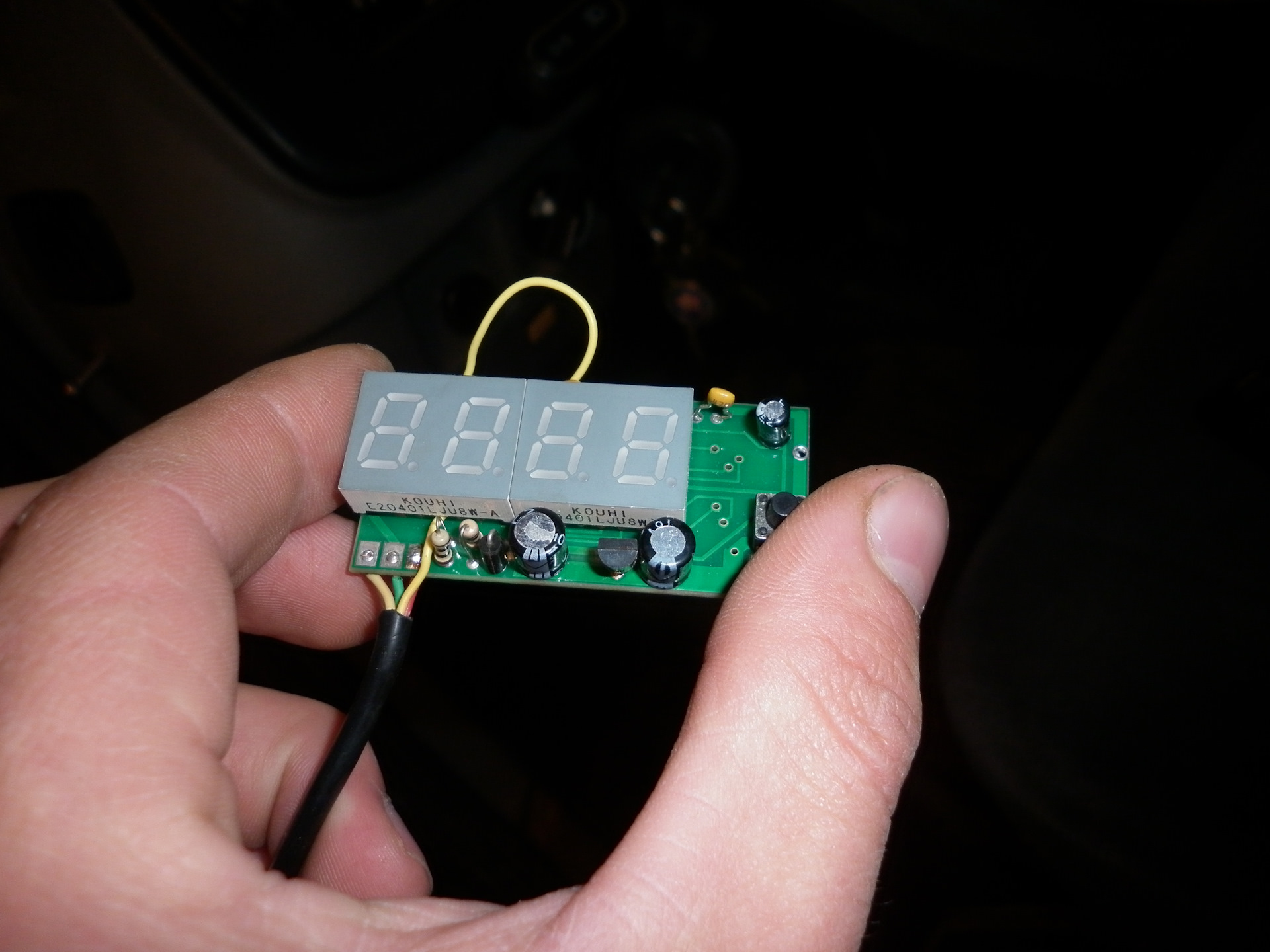 не работают поворотники тахометр