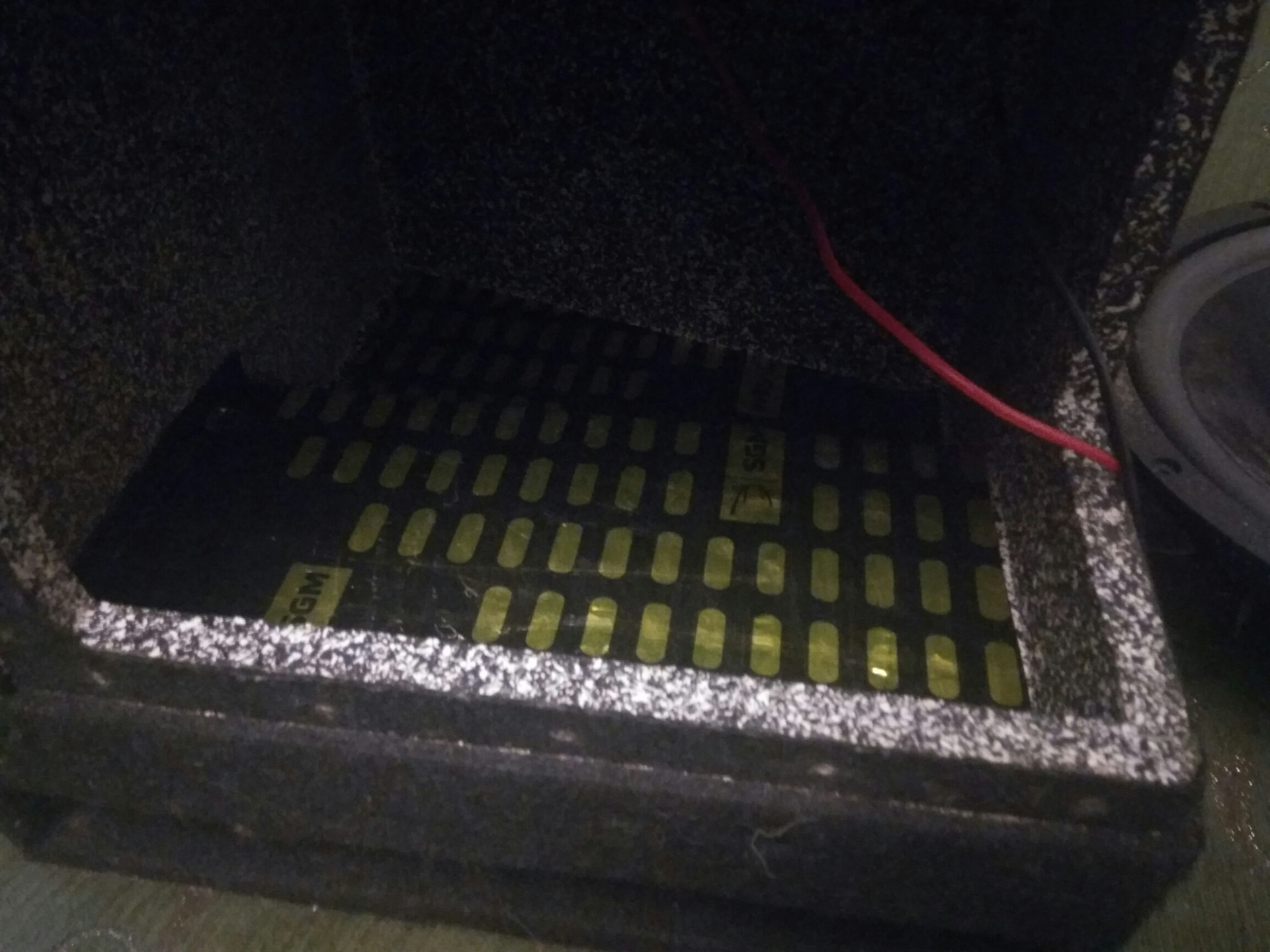 Покупка и переделка сабвуфера — Volkswagen Passat B5, 1,8 л, 2001 года ...