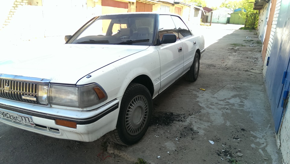 toyota crown gs 131