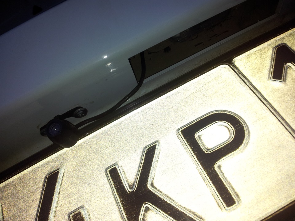 Установка камеры заднего вида без снятия бампера — Lada Гранта (1G), 1 ...