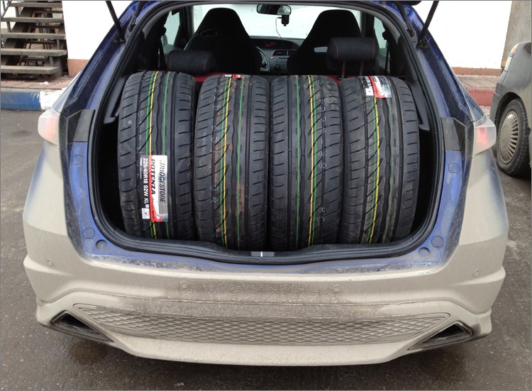 Фото в бортжурнале Honda Civic Type R (3G)