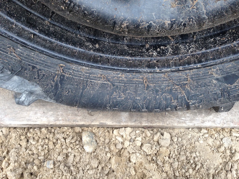 зад давление 0,2 ат. — Lada 4x4 3D