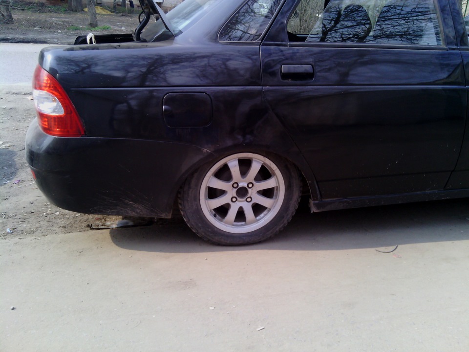 Ниже п*жже, или дай дураку пиленные пружины )) — Lada Приора седан, 1,6 ...