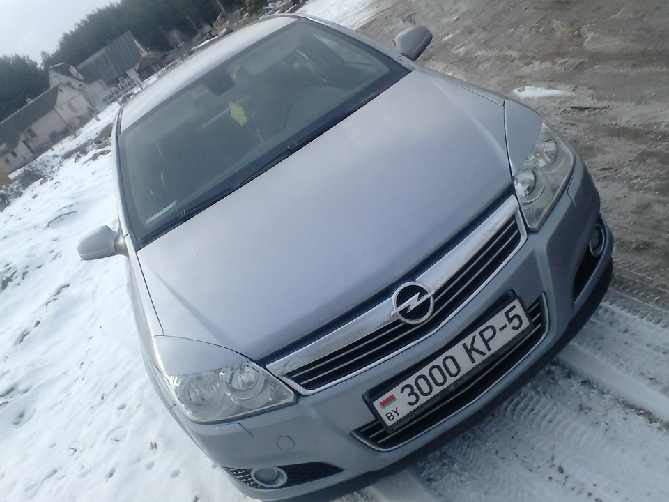 Антибарыгопост 2. Утеплитель двигателя. Ресницы. — Opel Astra H, 1,6 л ...