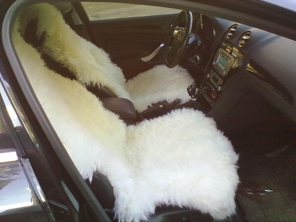 Овечка под попу. — Ford Mondeo IV, 1,8 л, 2008 года | аксессуары | DRIVE2