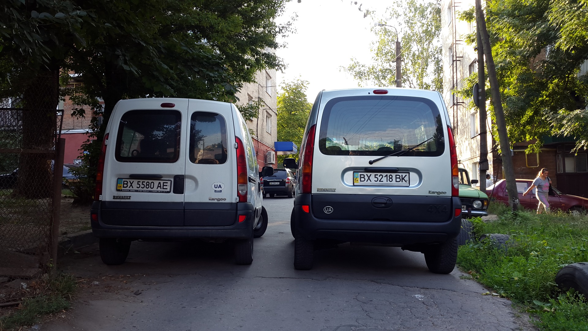 Самое простое увеличение клиренса пер. колес обычного Kangoo… — Renault  Kangoo (1G), 1,9 л, 2005 года | тюнинг | DRIVE2