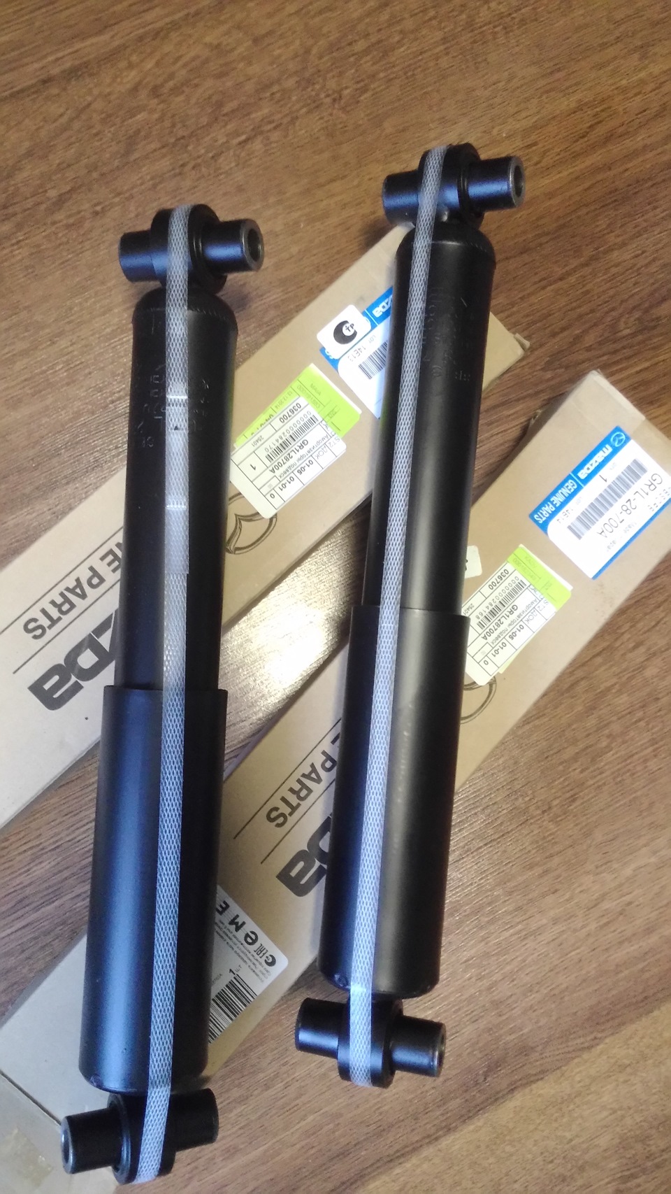 Фото в бортжурнале Mazda 6 (1G) GG. Запчасти на фото: GR1L28700A, 0501010