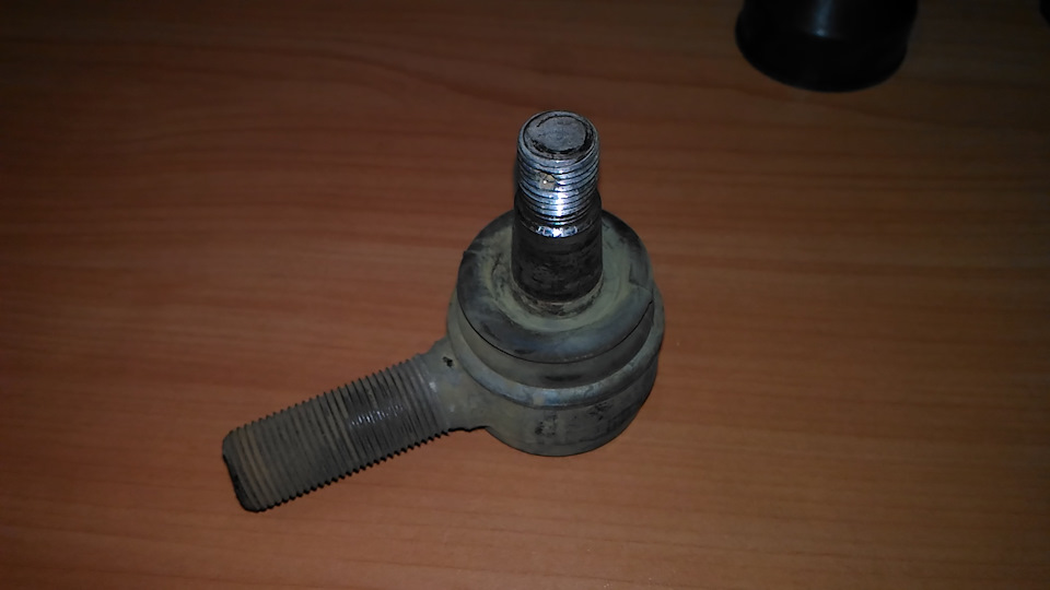 Замена рулевого наконечника и регулировка схождения — УАЗ Patriot, 2,7 ...