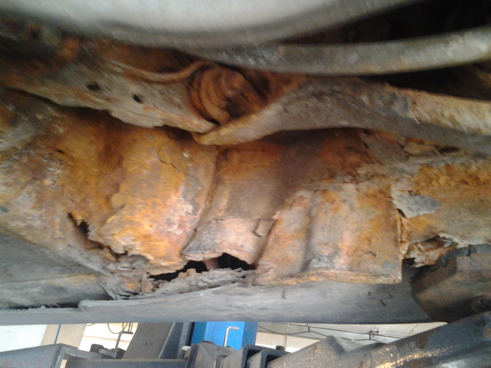 Днище дает о себе знать…Срочно нужен сварщик! — Honda Civic Hatchback ...